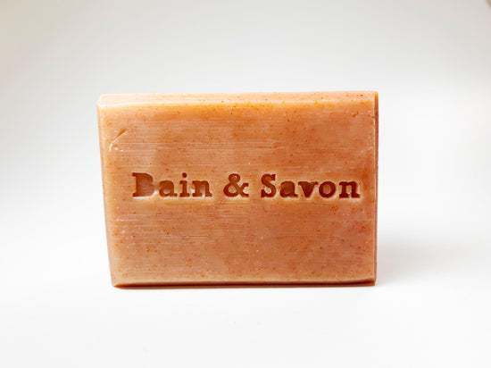Bain and Savon Rosehip and Coconut Facial Soap | Plastic Free | Vegan Beauty | Natural Ingredients | Cruelty Free Skincare | Ethical Cosmetics |
