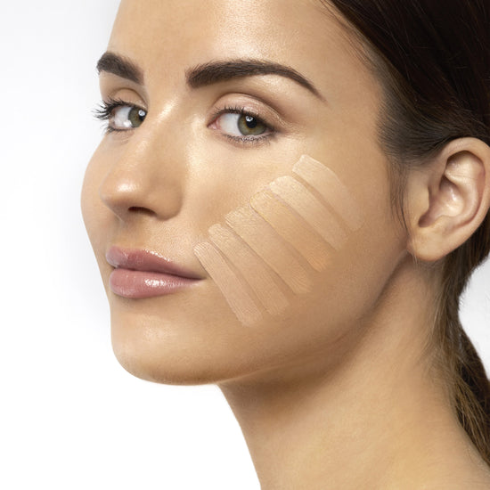Load image into Gallery viewer, Jane Iredale Dream Tint Tinted Mineral Moisturiser
