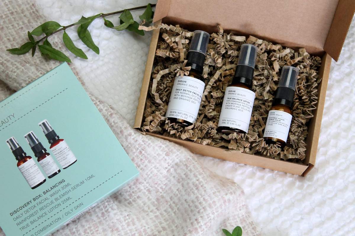 Evolve Balance and Protect Discovery Box Gift Set | Refresh & detoxify your skin with Evolve's Balance and Protect Essentials | Vegan, Cruelty Free, Organic