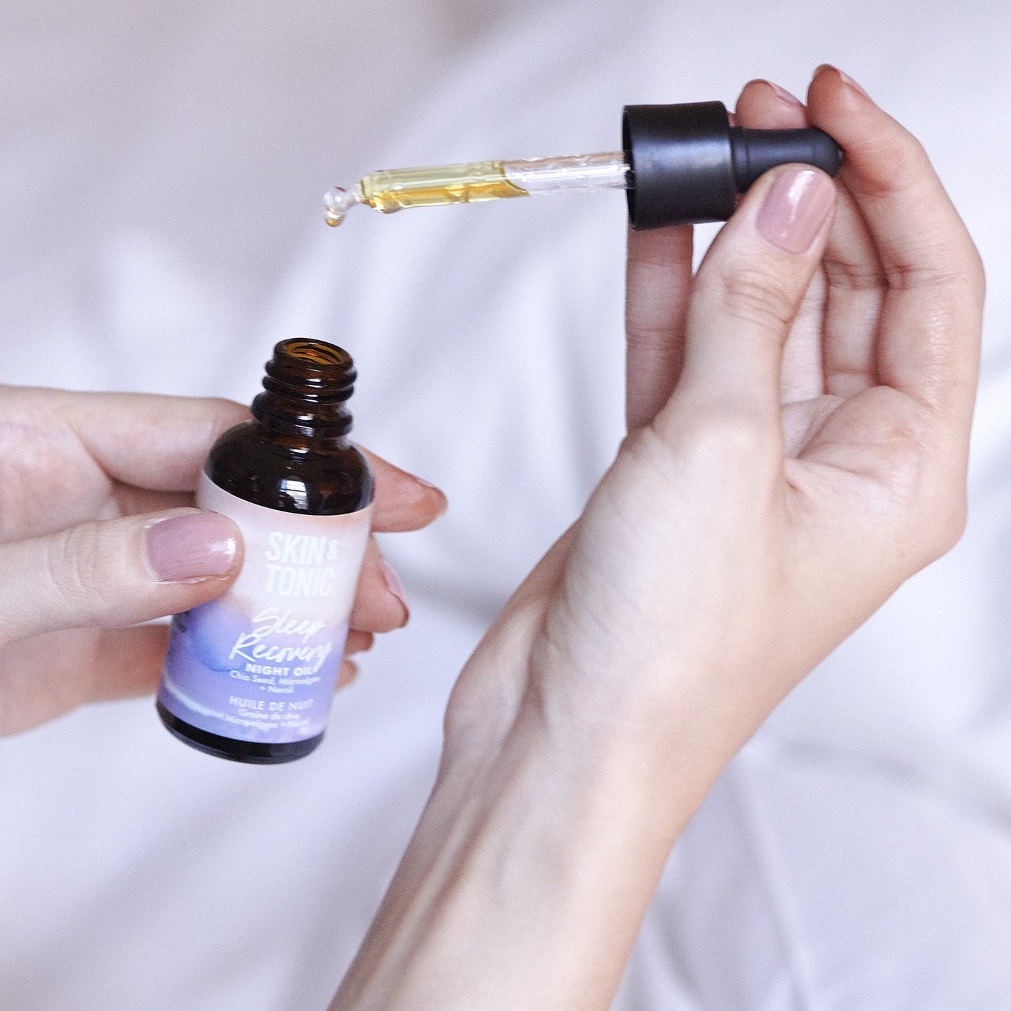 Skin & Tonic Sleep Recovery Night Oil | Sleep your way to beautiful skin | Soothes & Protects the skin | 100% Natural, Vegan & Cruelty Free